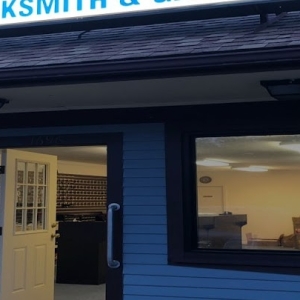 Bluefin Locksmith And Garage Door Services