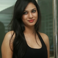 Riya roy